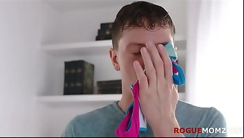 Cigarette Teen Blowjob Riding 